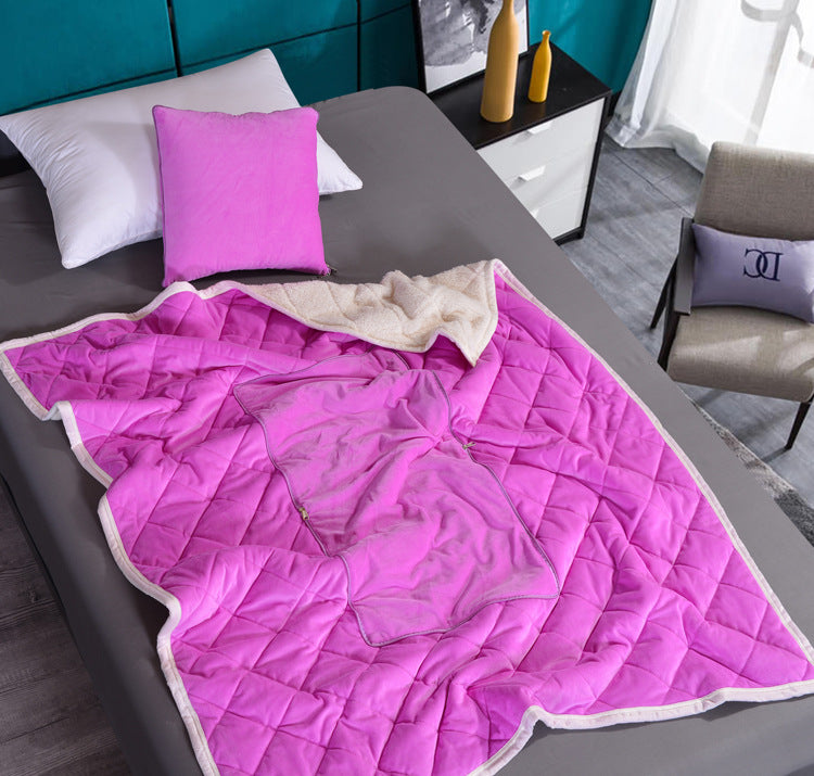 2-in-1 Flannel Cushion Blanket Foldable Patchwork Quilt