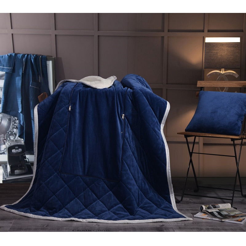 2-in-1 Flannel Cushion Blanket Foldable Patchwork Quilt