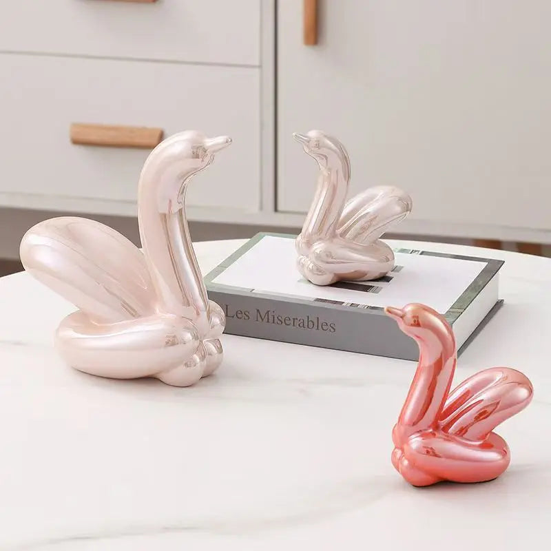 Mini Balloon Swan Ceramic Sculpture Home Office Decoration