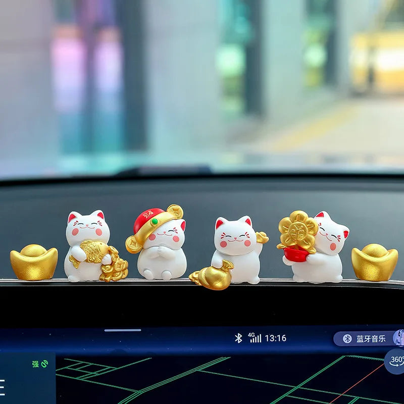 Cartoon Lucky Cat Miniature Figurines Home Desktop Decorations