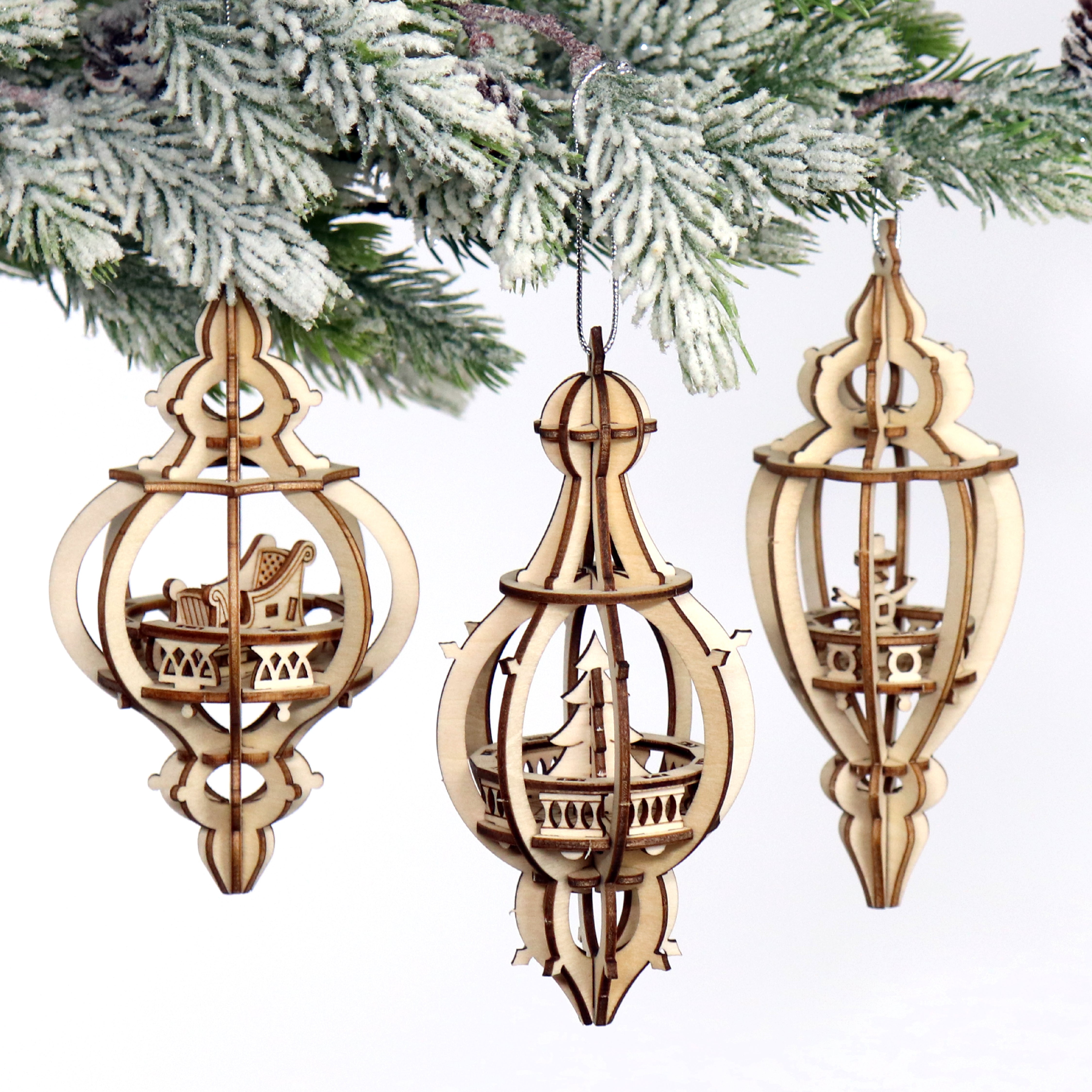 Happy Holidays Christmas Baubles Festive Tree Ornament Set