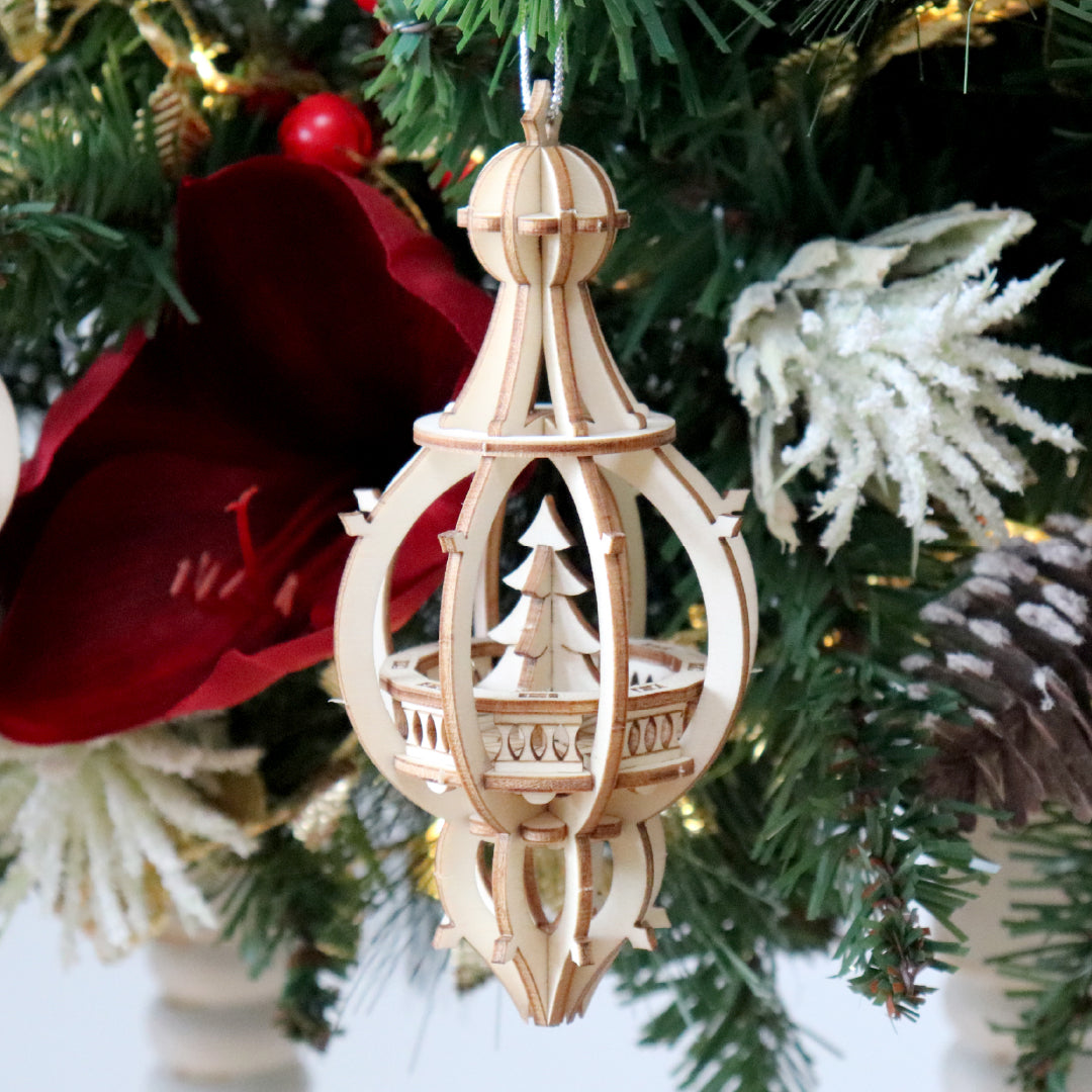 Happy Holidays Christmas Baubles Festive Tree Ornament Set