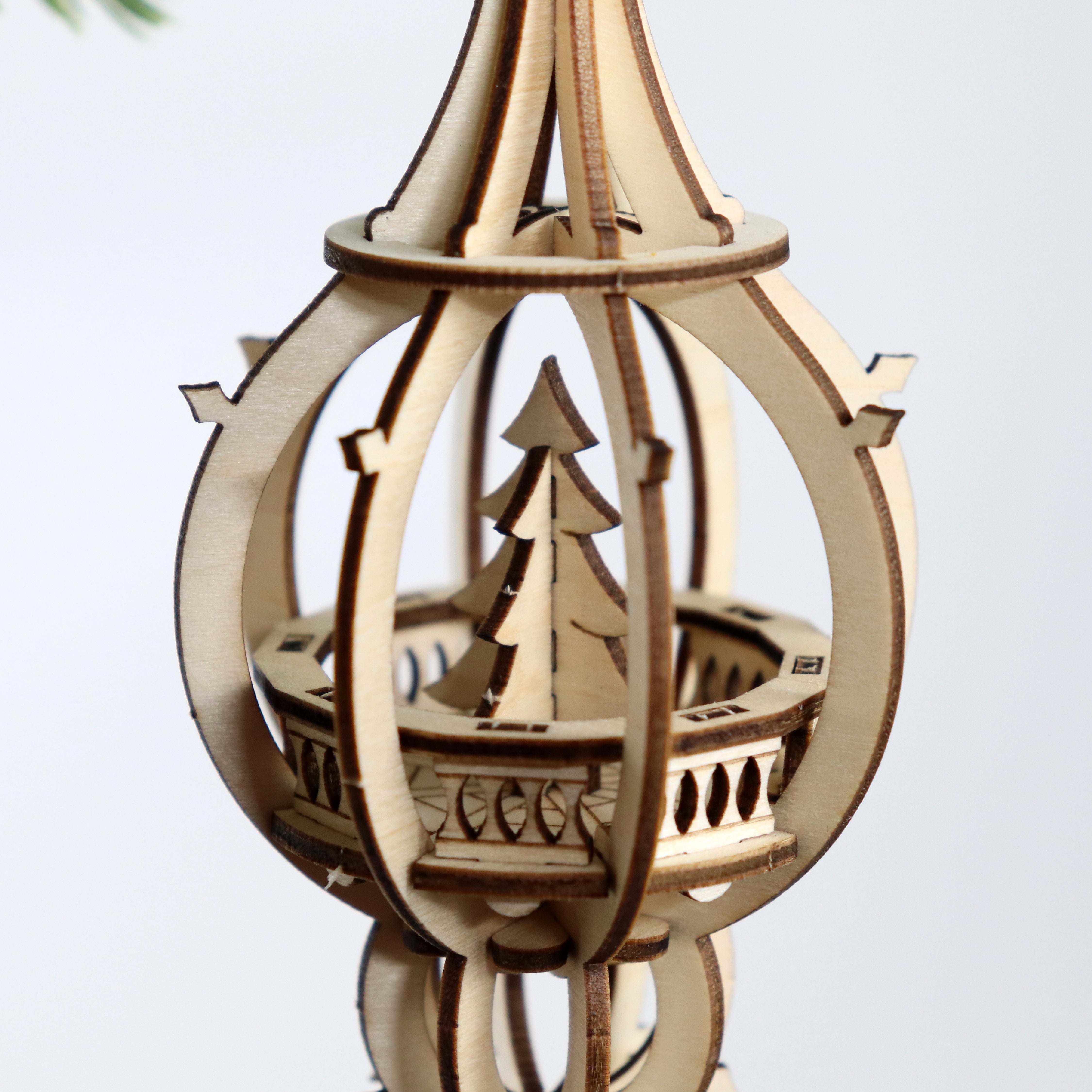 Happy Holidays Christmas Baubles Festive Tree Ornament Set